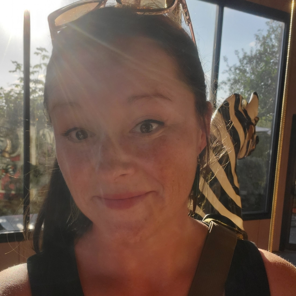 Meet your Posher, Lindsay